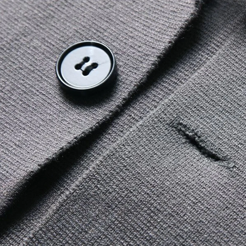 Premium Herren Cardigan mit Reverse Kragen aus Baumwolle - Image 4