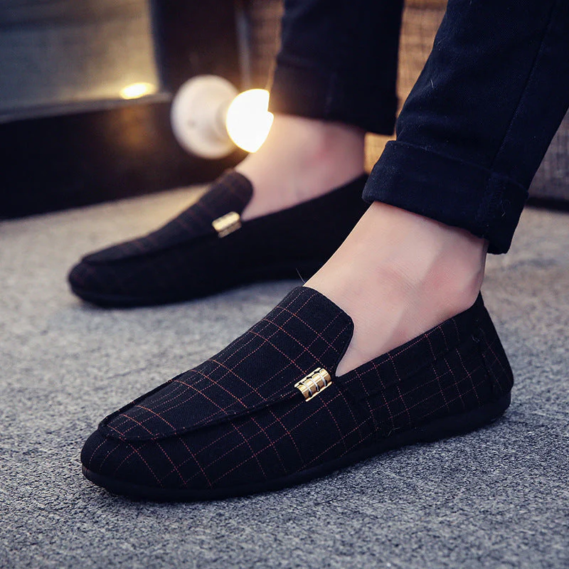 Elegante und bequeme Slipper für Herren - ideal für den Alltag - Image 3
