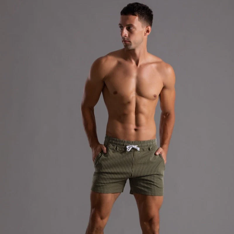 Stilvolle gestreifte Shorts für Herren - Image 2