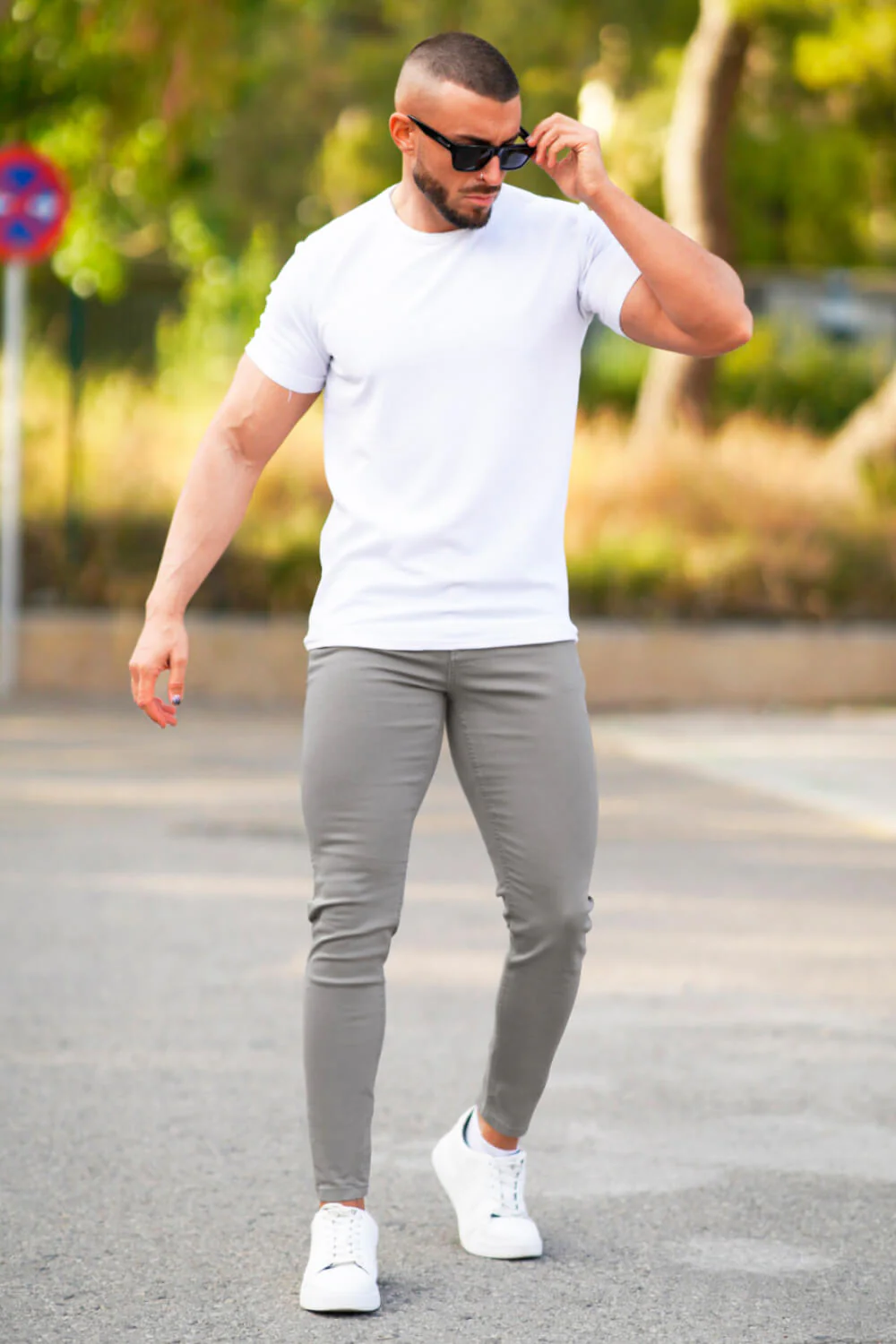 Schmale Hellgraue Herren Jeans - Image 8