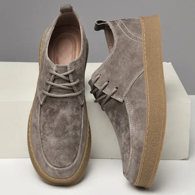 Hochwertige Wildleder-Sneaker für Herren - Image 3