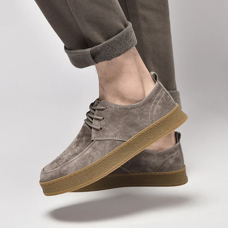 Hochwertige Wildleder-Sneaker für Herren - Image 5
