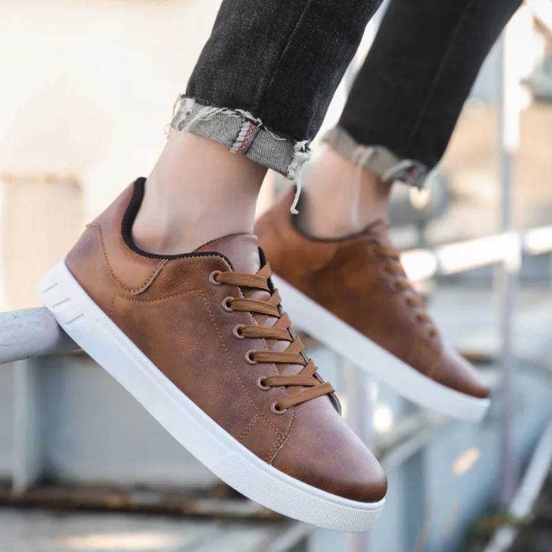 Hochwertige Leder-Herrenschuhe im klassischen Design - Image 4