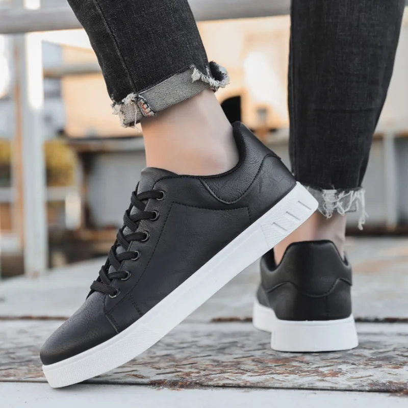 Hochwertige Leder-Herrenschuhe im klassischen Design - Image 7