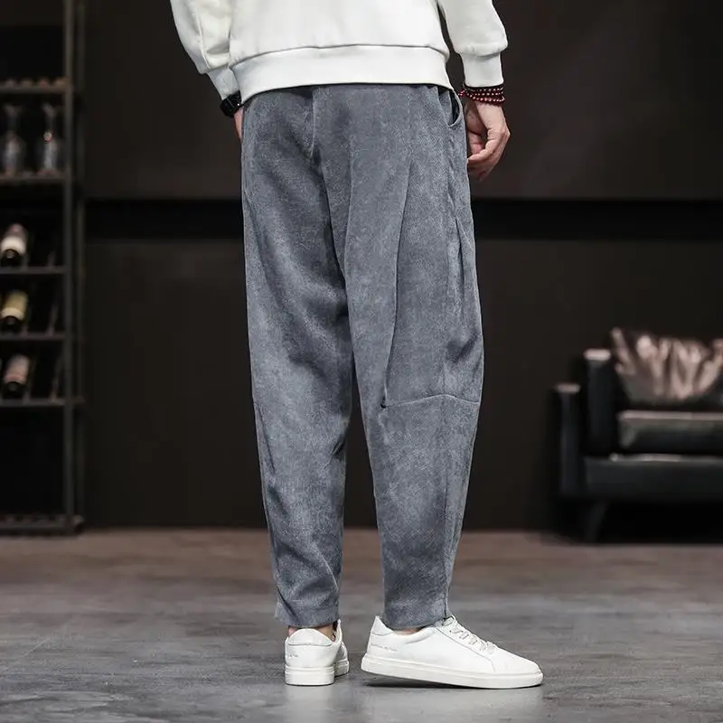 Herren Relaxed Fit Samthose mit weitem Bein - Image 3