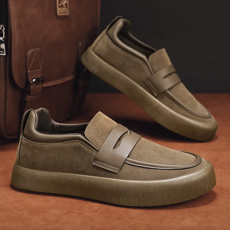 Modische Wildleder-Slipper für Herren - Stilvoll und komfortabel - Image 2